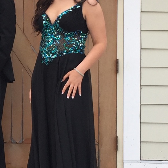 Prom dress worn once. Perfect condition.
